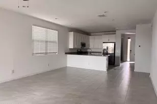 2055 W Bramble Berry Ln, Phoenix, AZ 85085 - Photo 4