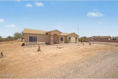 10296 E Prairie Hawk Lane, San Tan Valley, AZ 85143 - Photo 2