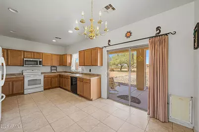 10296 E Prairie Hawk Lane, San Tan Valley, AZ 85143 - Photo 8