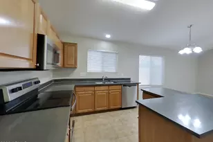1491 E Stirrup Ln, San Tan Valley, AZ 85143 - Photo 4