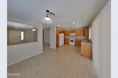 2013 W Allens Peak Drive, San Tan Valley, AZ 85144 - Photo 4