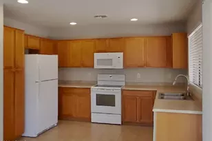 2013 W Allens Peak Dr, San Tan Valley, AZ 85144 - Photo 6