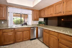 807 W Detroit St, Chandler, AZ 85225 - Photo 6