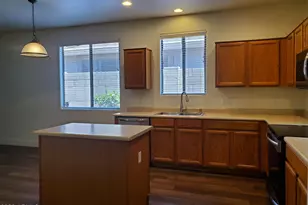 2430 E Darrel Rd, Phoenix, AZ 85042 - Photo 12