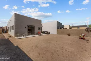 690 W Dylan Ct, Wickenburg, AZ 85390 - Photo 22