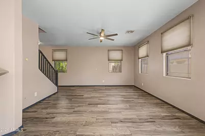 1265 S Aaron Drive #304, Mesa, AZ 85209 - Photo 2