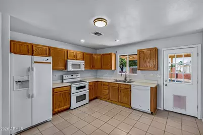 8995 W Santa Cruz Boulevard, Arizona City, AZ 85123 - Photo 10