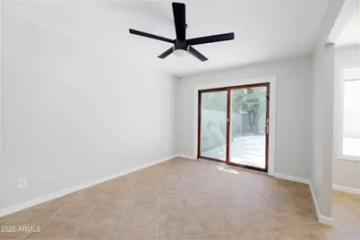 8643 E Palo Verde Drive, Scottsdale, AZ 85250 - Photo 8
