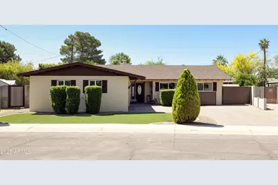 8643 E Palo Verde Drive, Scottsdale, AZ 85250 - Photo 2