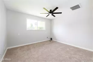 8643 E Palo Verde Dr, Scottsdale, AZ 85250 - Photo 12