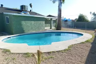 5612 W Wilshire Dr, Phoenix, AZ 85035 - Photo 2