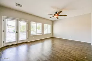 1186 E Country Crossing Way, San Tan Valley, AZ 85143 - Photo 4