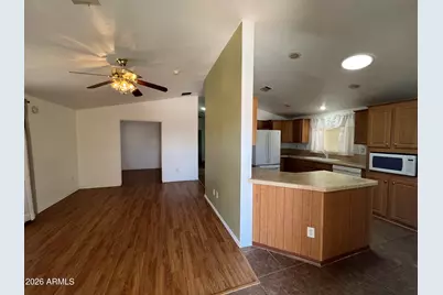 10960 N 67th Avenue #168, Glendale, AZ 85304 - Photo 4