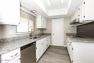 3430 S Oak St, Tempe, AZ 85282 - Photo 6