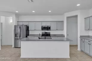 26508 N 122nd Ln, Peoria, AZ 85383 - Photo 16