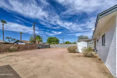 6002 W Catalina Drive, Phoenix, AZ 85033 - Photo 42
