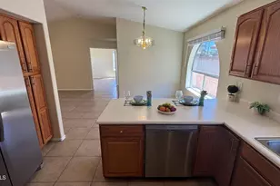 12721 W Palm Ln, Avondale, AZ 85392 - Photo 8