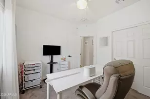 828 W Leadwood Ave, San Tan Valley, AZ 85140 - Photo 12