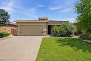 828 W Leadwood Ave, San Tan Valley, AZ 85140 - Photo 1