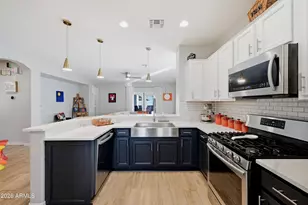 828 W Leadwood Ave, San Tan Valley, AZ 85140 - Photo 6