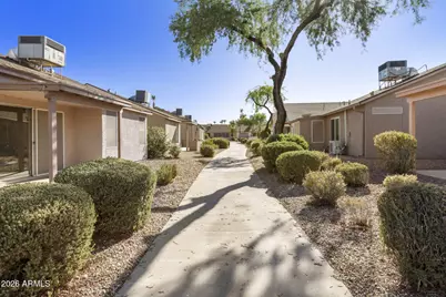 1862 E Peach Tree Drive, Chandler, AZ 85249 - Photo 6