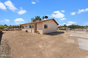 512 N Jackson St, Wickenburg, AZ 85390 - Photo 8