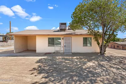 512 N Jackson Street, Wickenburg, AZ 85390 - Photo 1