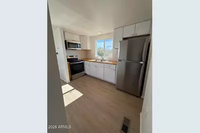 16068 S Black Mountain Road, Mayer, AZ 86333 - Photo 2