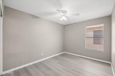 11904 N 76th Lane, Peoria, AZ 85345 - Photo 16