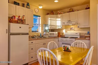 245 N N6400 Ranch, Saint Johns, AZ 85936 - Photo 32