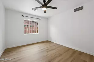 1731 E Verde Ln, Phoenix, AZ 85016 - Photo 4