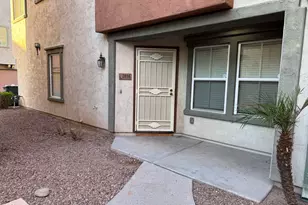2016 N 78th Glen, Phoenix, AZ 85035 - Photo 2