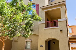 240 W Juniper Ave, Gilbert, AZ 85233 - Photo 28