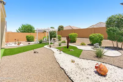 26817 W Adam Avenue, Buckeye, AZ 85396 - Photo 38