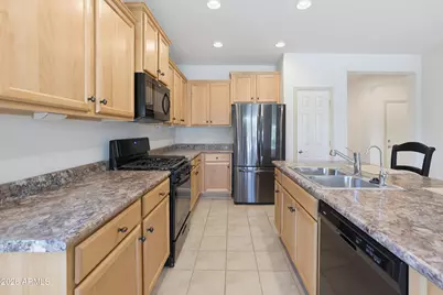 26817 W Adam Avenue, Buckeye, AZ 85396 - Photo 14