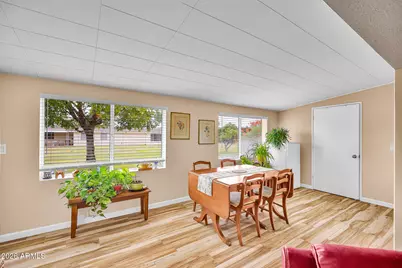 10323 W Audrey Drive, Sun City, AZ 85351 - Photo 14