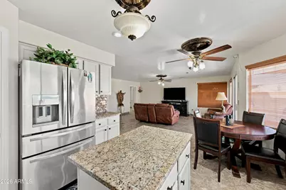 735 E Geronimo Street, Chandler, AZ 85225 - Photo 10