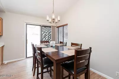 8826 W Diana Avenue, Peoria, AZ 85345 - Photo 8