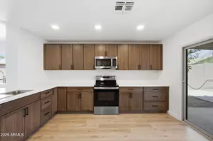 15206 W Evening Star Trail, Surprise, AZ 85374 - Photo 16