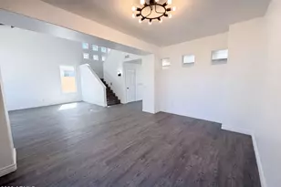 17645 W Hale Bopp Dr, Goodyear, AZ 85338 - Photo 8
