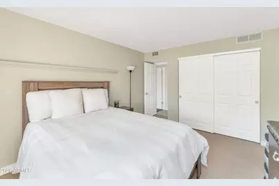 7830 E Camelback Road #411, Scottsdale, AZ 85251 - Photo 14