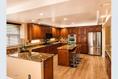 26727 N 97th Lane, Peoria, AZ 85383 - Photo 16