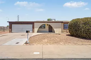 7014 W Palo Verde Dr, Glendale, AZ 85303 - Photo 2