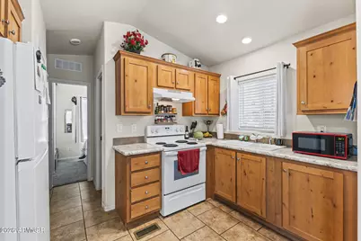 3731 S Mule Skinner Loop, Show Low, AZ 85901 - Photo 18