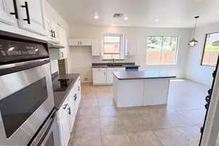 13530 W Banff Ln, Surprise, AZ 85379 - Photo 8