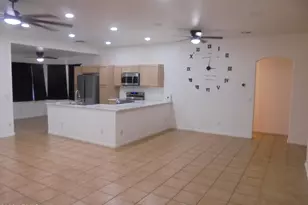 4204 S 78th Ln, Phoenix, AZ 85043 - Photo 6