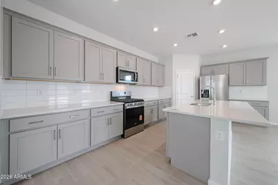 24210 W Dekalb Lane, Buckeye, AZ 85326 - Photo 14