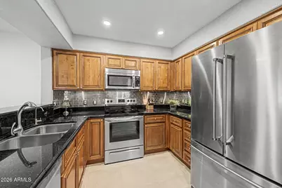 4805 E Kachina Trail #15, Phoenix, AZ 85044 - Photo 6