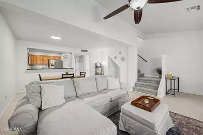 4805 E Kachina Trail #15, Phoenix, AZ 85044 - Photo 2