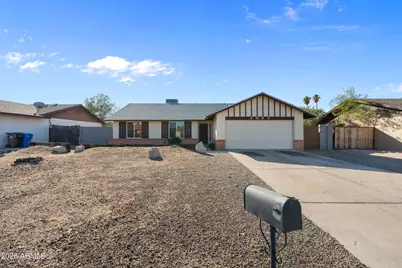 4043 W Sweetwater Avenue, Phoenix, AZ 85029 - Photo 1